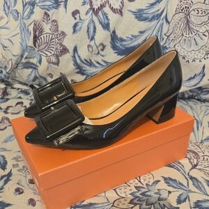 Elegant Black Patent Leather Women's Shoes